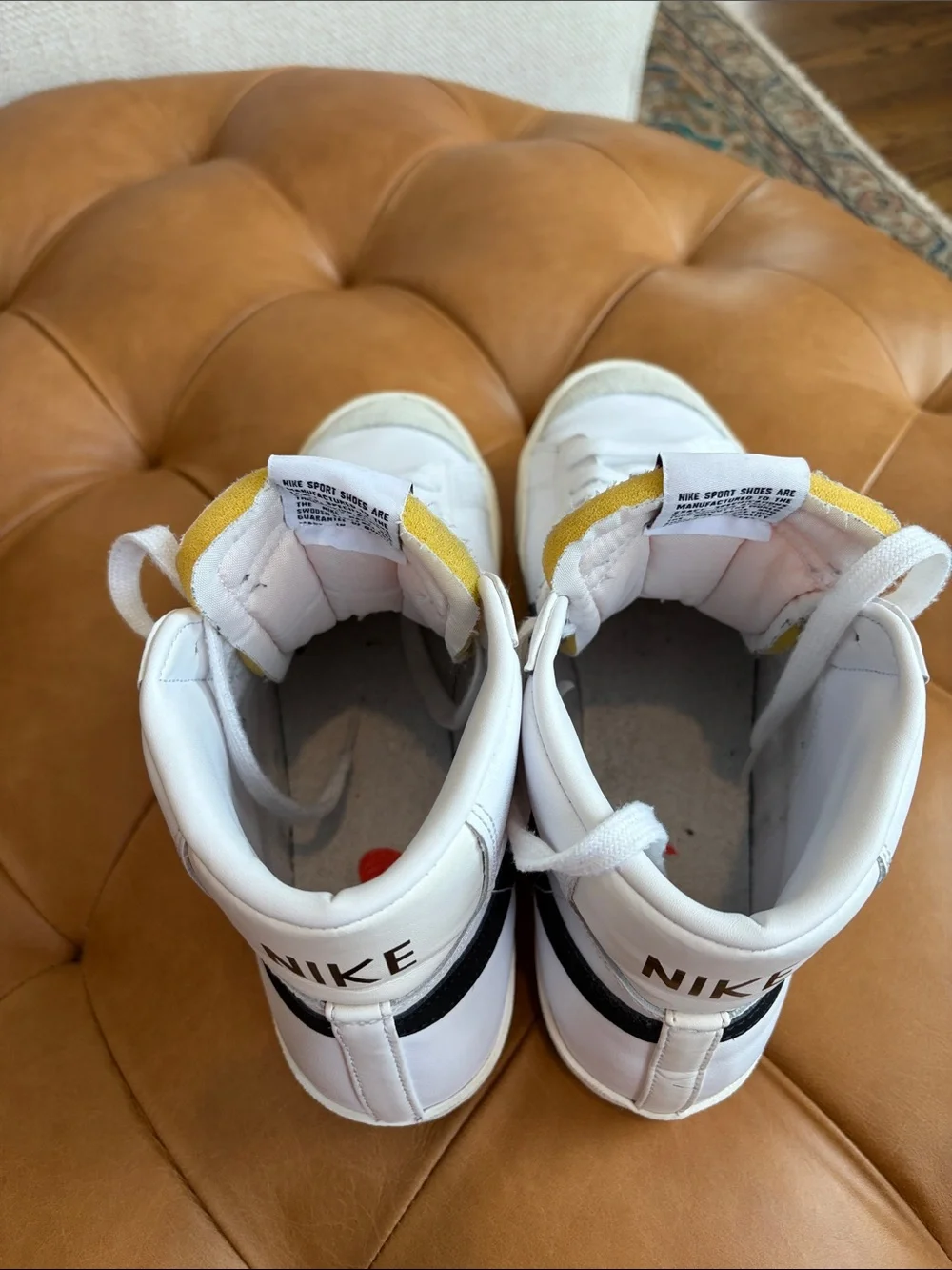 Nike Blazer Mid 77 High Top Shoe